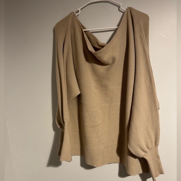 Cato Sweaters - 22/24 Catos tan color sweater EUC